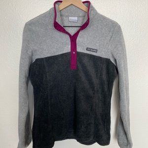 Columbia Small gray women sweater